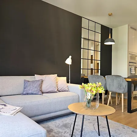 Апартаменты Urban Premium - Opolska 10 No 21 - Balcony - Rooftop Garden - Free Garage *
