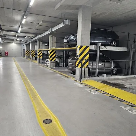Апартаменты Urban Premium - Opolska 10 No 21 - Balcony - Rooftop Garden - Free Garage Катовице