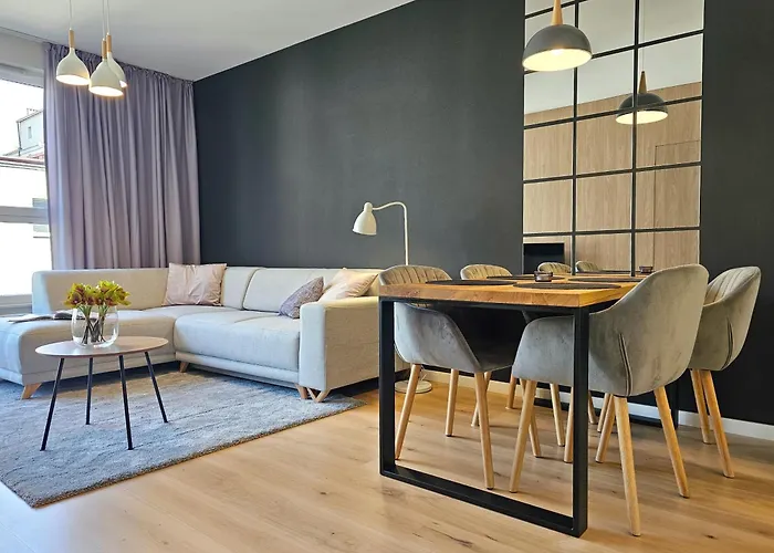 Urban Premium, Opolska 10 No 21, Free Garage, Self Check-in شقة كاتوفيتسه